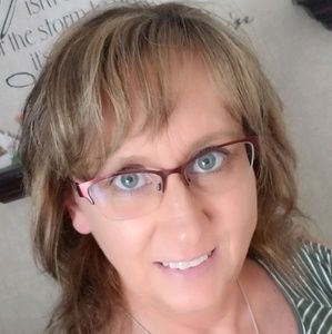 Meet your Posher, Leliane